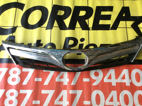 Parrilla Toyota Camry 12-14