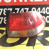 Foco Trasero der Honda Accord Sedan 01-02