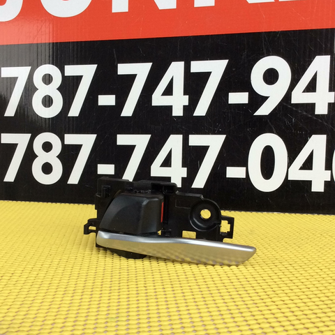 Handle interior izq Toyota CHR 17-20