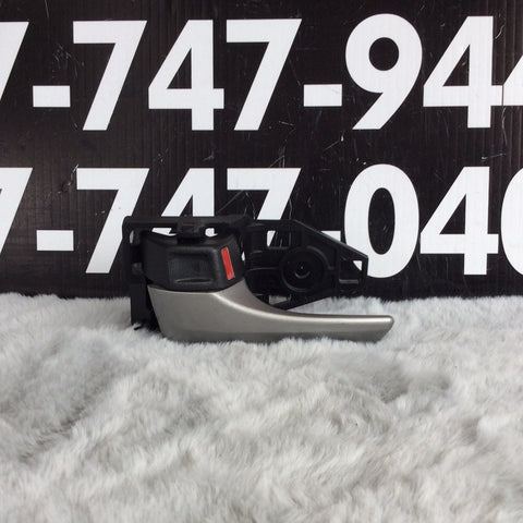 Handle Interior izq Toyota Sienna/Camry/Venza 11-14