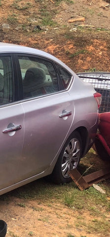 Puerta Izq Trasera Nissan Sentra 13-19