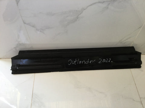 Accesorio Exterior Mitsubishi Outlander 21-22