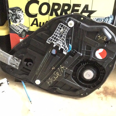 Maquinaria de Puerta Izq Kia Seltos 20-21