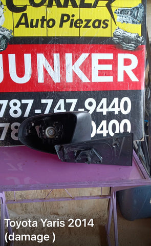 Retrovisor izq Toyota Yaris HB 12-19