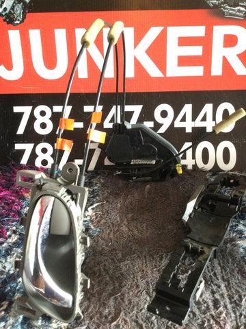 Cerradura Izq Del Nissan Sentra 13-17