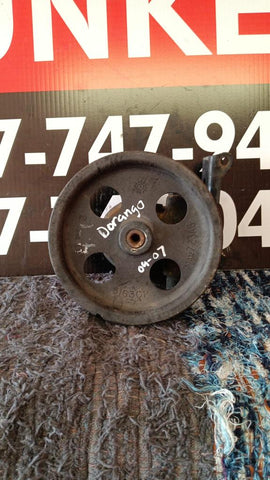 Bomba de power steering Jeep Durango 04-07