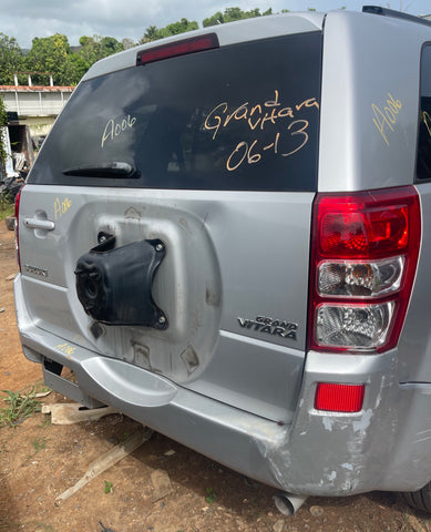 Compuerta Suzuki Gran Vitara 06-13
