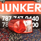 Foco trasero Izq Toyota FJ Cruiser 07-11