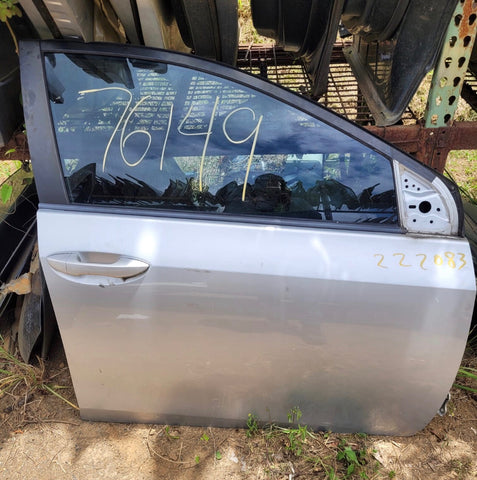 Puerta Delantera der Toyota Corolla 14-18