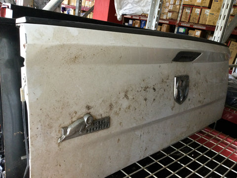 Compuerta Dodge RAM 10-21