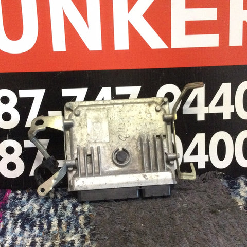 Compuerta de Energía Toyota Corolla 14-18