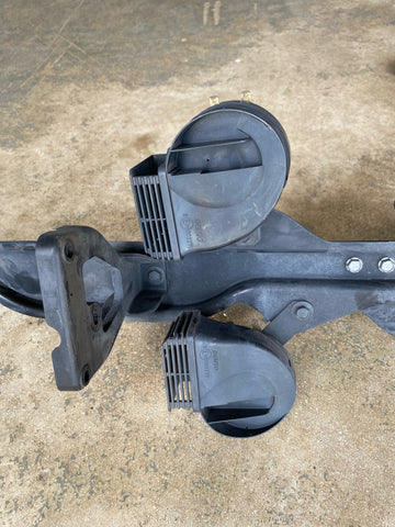 Bocina (Horn) Nissan Pathfinder 13-19