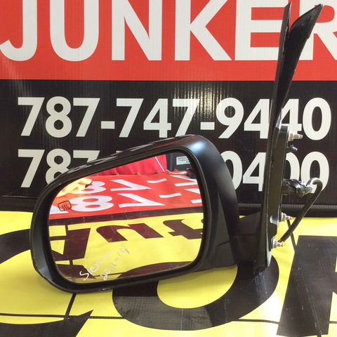 Retrovisor izq Toyota Sienna  11-14