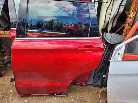 Puerta Trasera izq. Mitsubishi Outlander 2022