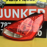Foco Trasero der Ford Fiesta Coupe 11-13