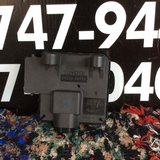 Módulo de Control Chasis Toyota Sienna 14-16