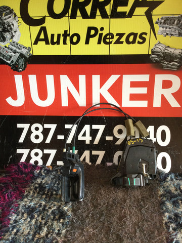 Cerradura Der Tras Toyota Tacoma 05-15