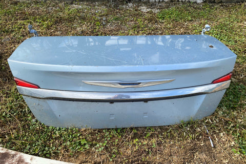 Tapa de Baúl Chrysler