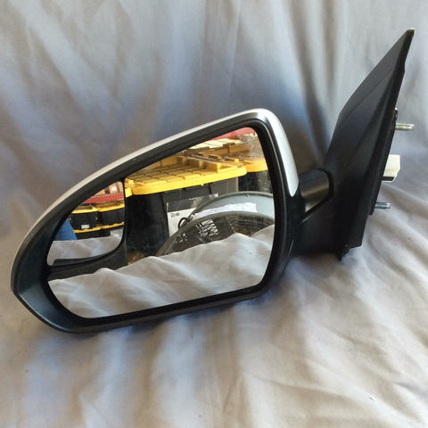 Retrovisor izq Hyundai Elantra 17-18