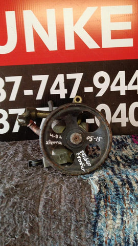 Bomba de power steering Nissan Frontier 4.0L 05-15