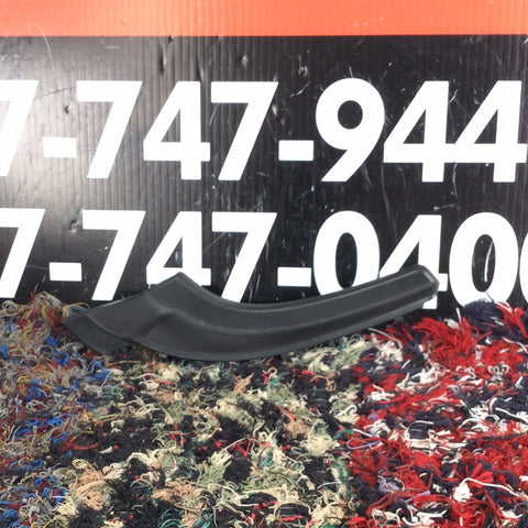 Accesorio Exterior izq Mitsubishi Mirage 14-20