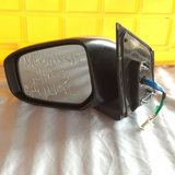Retrovisor izq Mitsubishi Mirage G4/HB 14-25 con señal