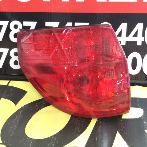 Foco Trasero izq Toyota Sienna 06-10