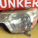Foco Delantero izq Toyota Tacoma 12-15
