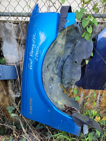 Guardalodo de Ford Ranger 2000