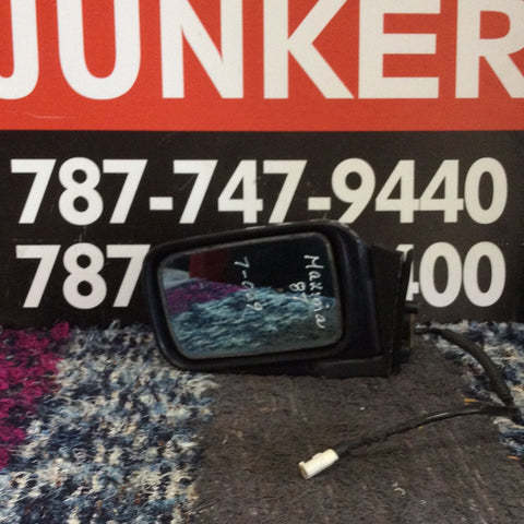 Retrovisor izq Nissan Maxima 87-88