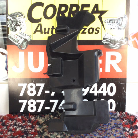 Accesorio Exterior izq  Toyota Tacoma 16-20