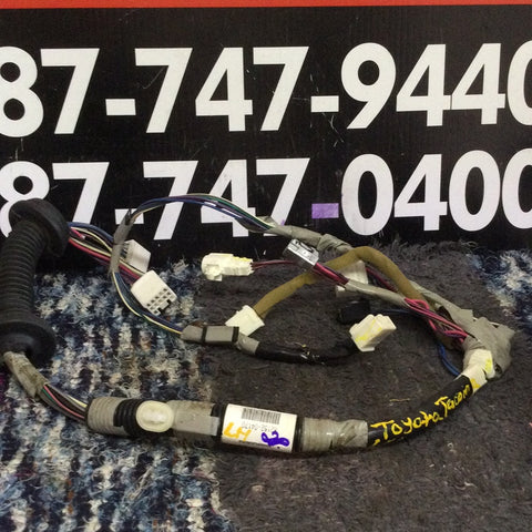 Rabiza izq delantera Toyota Tacoma 05-11