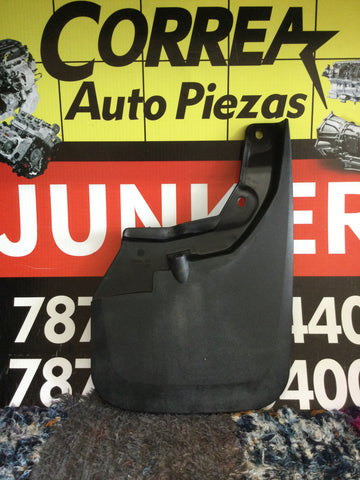 Accesorio Exterior izq Toyota Tacoma 16-22