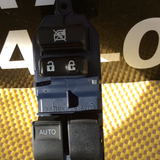 Master Control izq Toyota Yaris 09-17