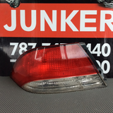 Foco Trasero izq Mitsubishi Lancer 02-03