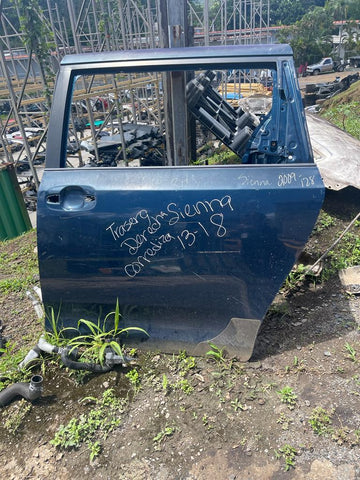 Puerta Trasera Der. Toyota Sienna 13-18