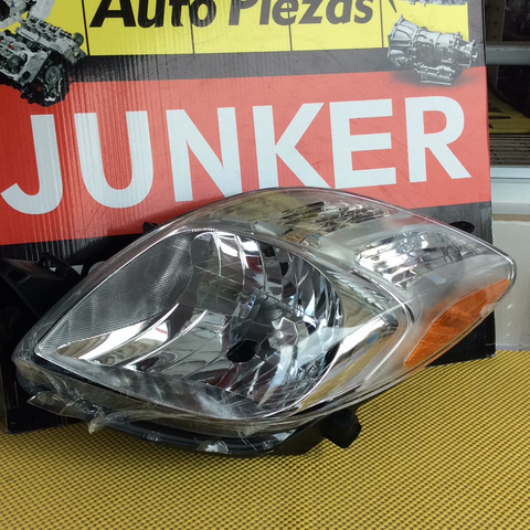 Foco Delantero izq Toyota Yaris HB 07-08