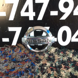 Emblema Nissan Altima 00-06