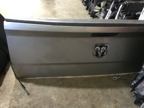 Compuerta Dodge RAM 10-21
