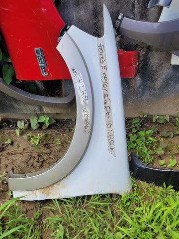 Guardalodo de Ford Explorer 06-10