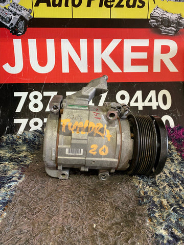 Compresor Toyota Tundra 18-21