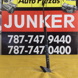 Botella izq (Lift Cylinder Support) Mitsubishi Mirage G4/HB 14-22