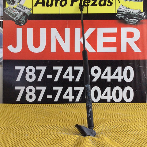 Botella izq (Lift Cylinder Support) Mitsubishi Mirage G4/HB 14-22