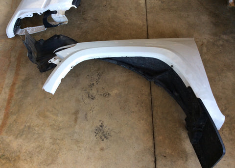 Guardalodo izq Toyota Tacoma 16-21