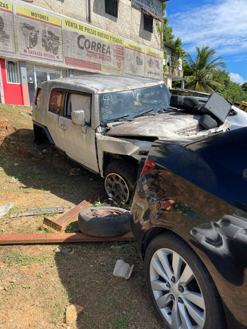 Auto Toyota FJ Cruzer 07-15