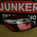 Foco Trasero izq Honda Accord Sedan 16-17