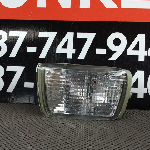 Luz de Señal (S.L.) izq Toyota 4Runner 03-05