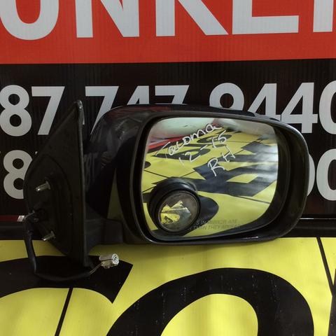 Retrovisor der Toyota Tacoma 12-15