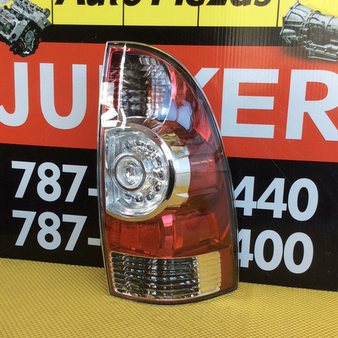 Foco Trasero der Toyota Tacoma 09-15