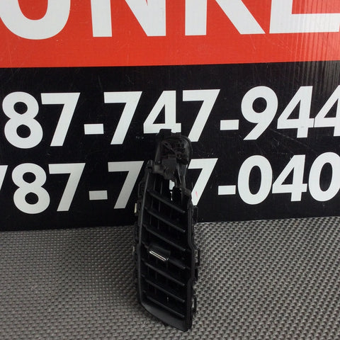 Careta de Ventana izq Ford Transit Connect 13-21